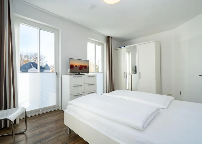 Strandresidenzen Bansin Schloonpalais 6 *